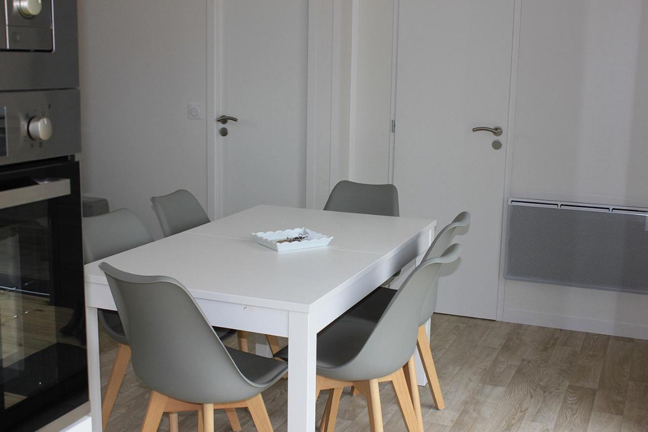 Chalet Pour 6, Domaine Avec Piscine Saint-Hilaire-de-Riez Exteriör bild