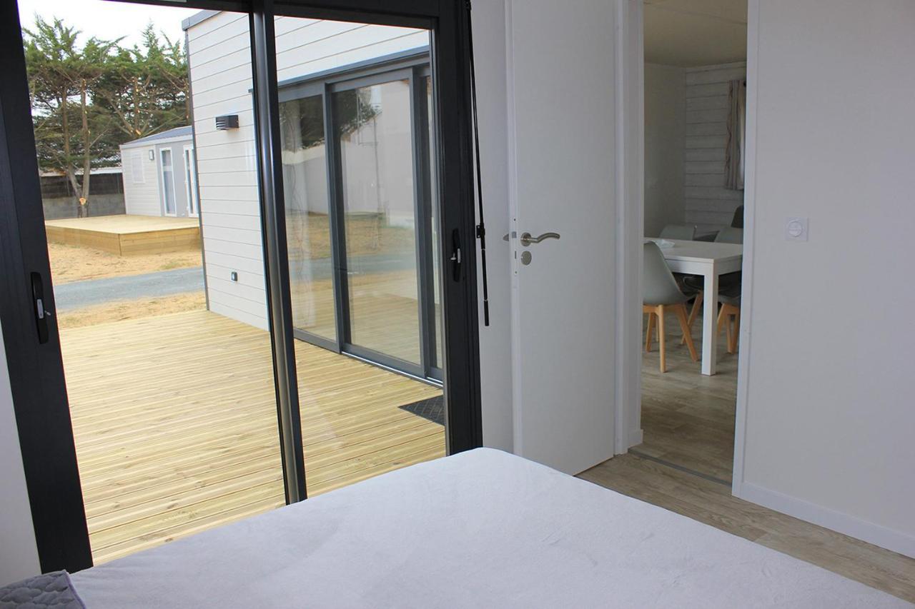 Chalet Pour 6, Domaine Avec Piscine Saint-Hilaire-de-Riez Exteriör bild