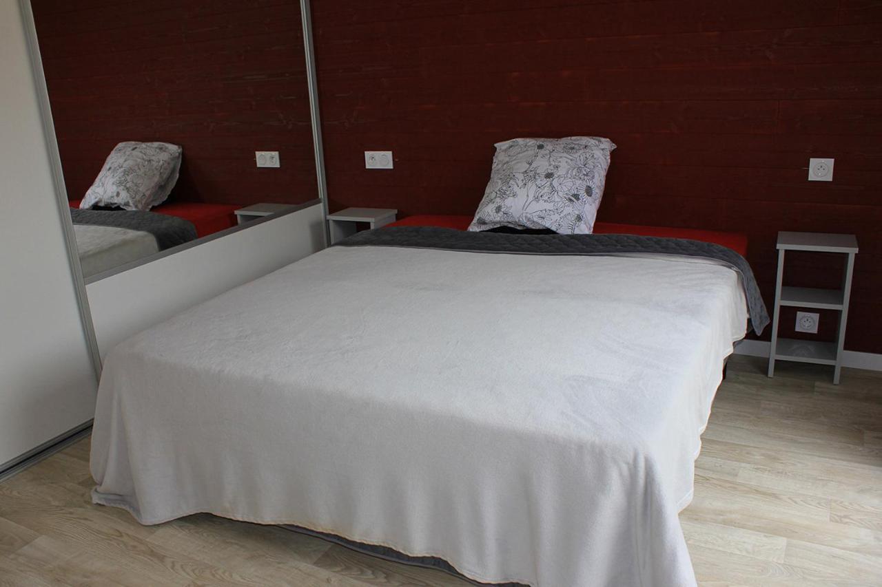 Chalet Pour 6, Domaine Avec Piscine Saint-Hilaire-de-Riez Exteriör bild